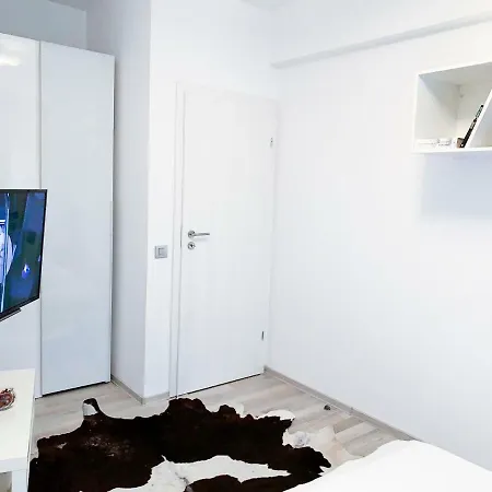 Romana Luxury * Bucarest